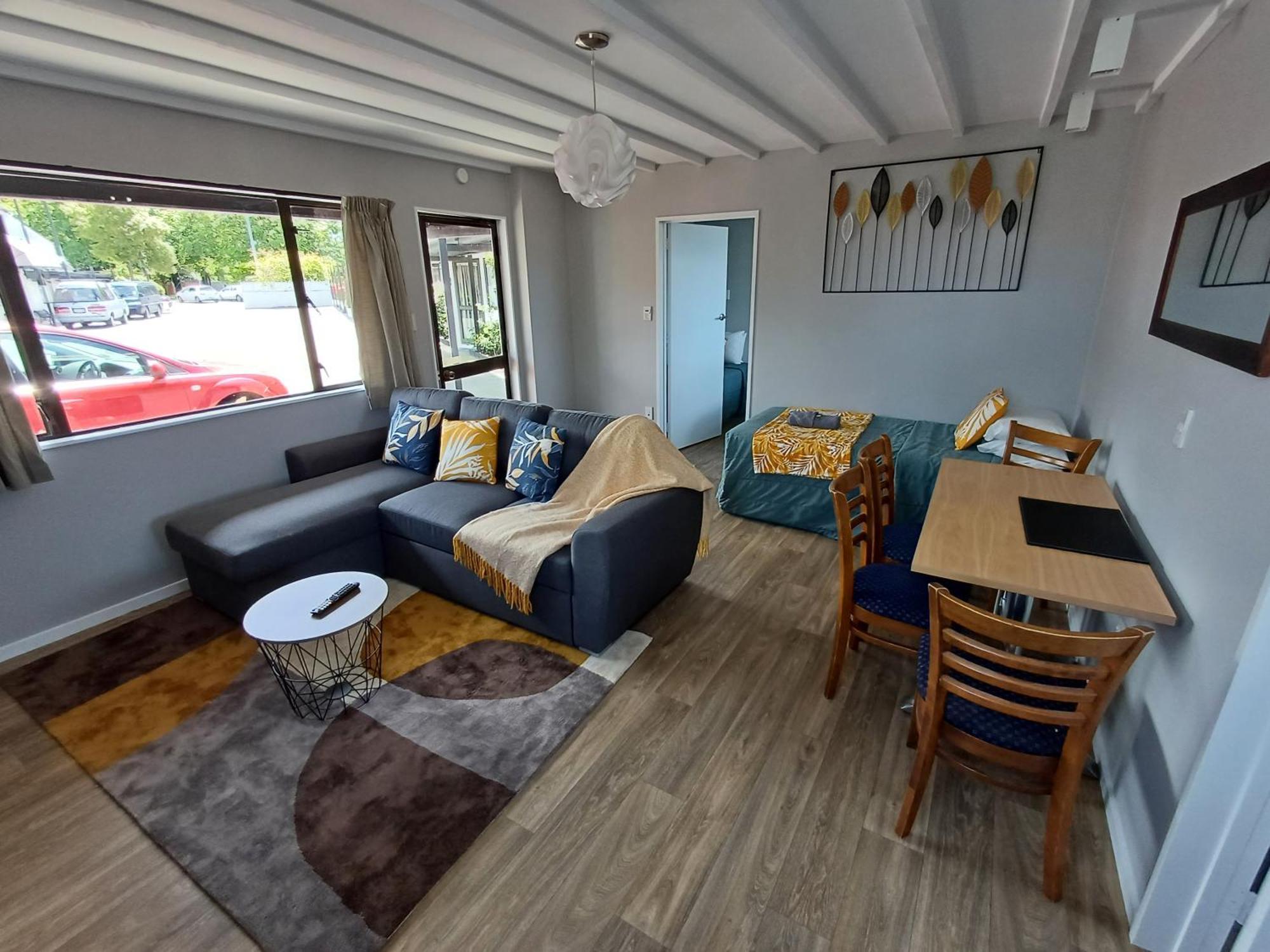 Gothic Heights Motel Christchurch Bilik gambar