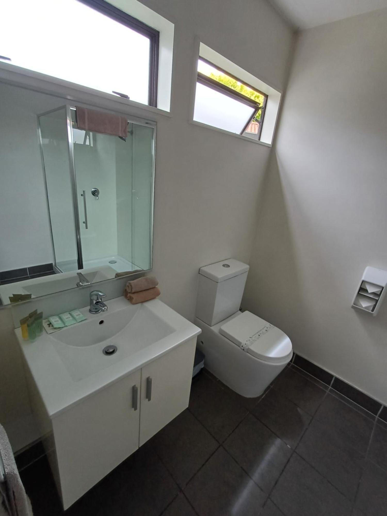 Gothic Heights Motel Christchurch Bilik gambar
