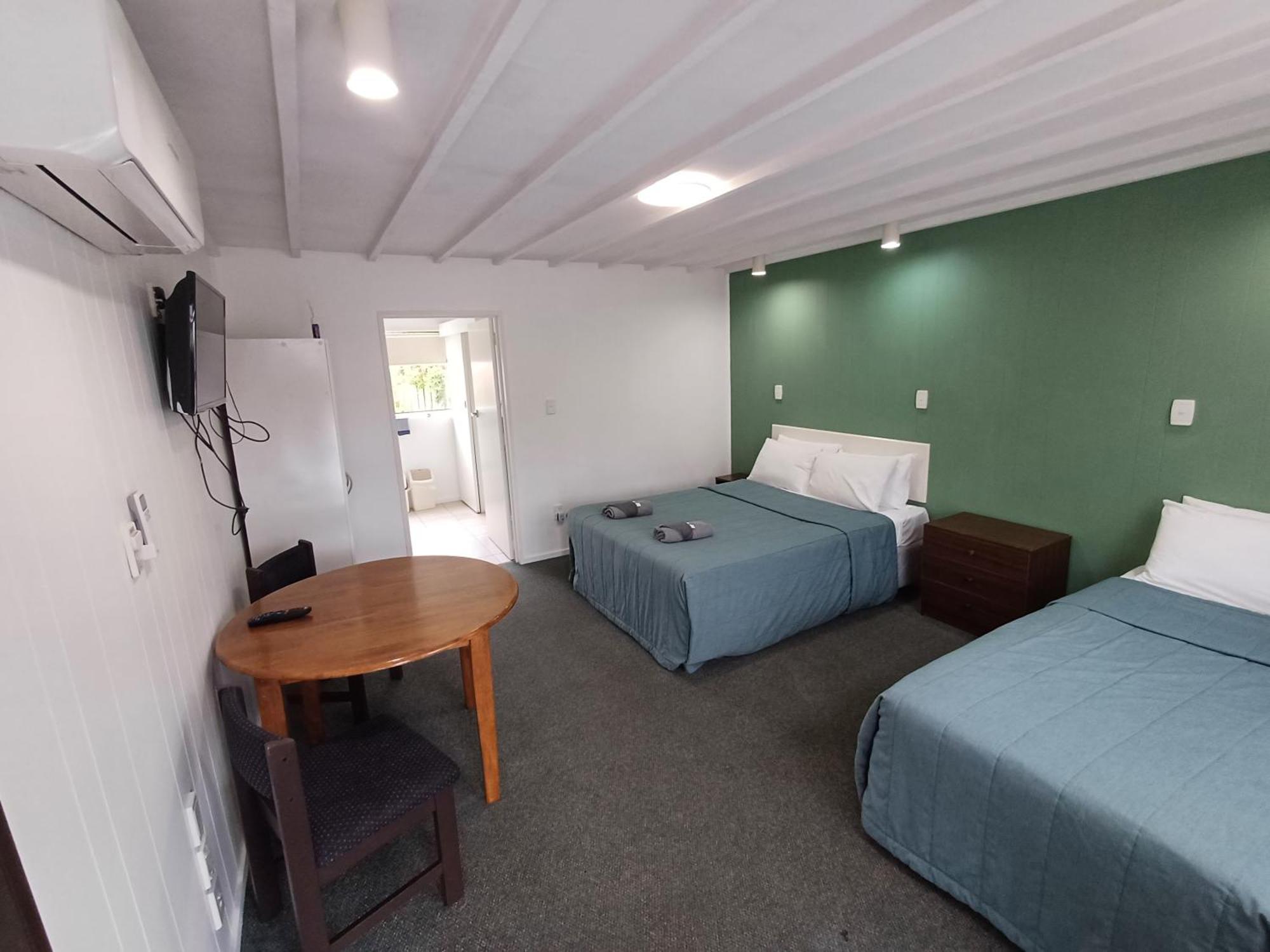 Gothic Heights Motel Christchurch Bilik gambar