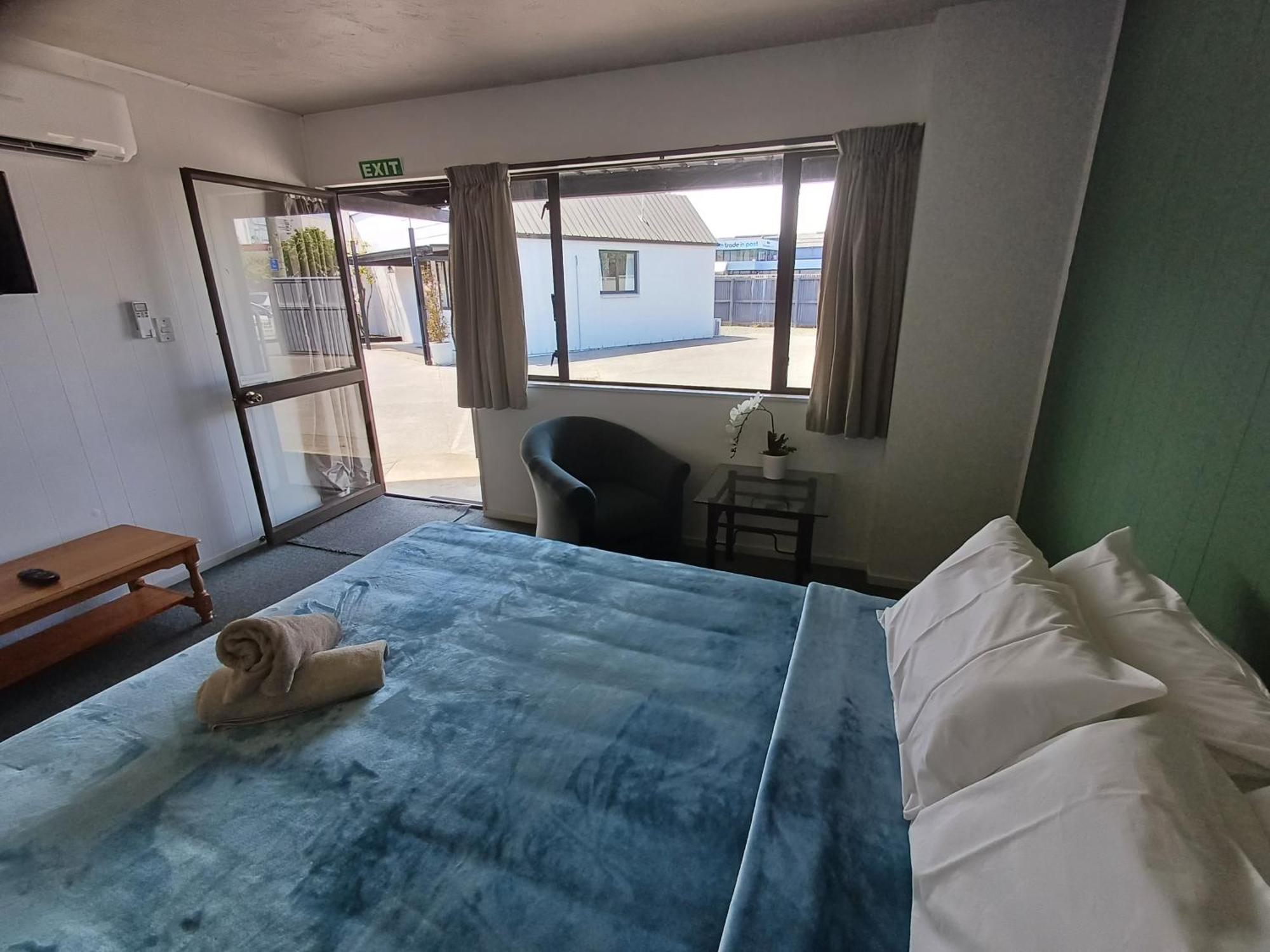 Gothic Heights Motel Christchurch Bilik gambar
